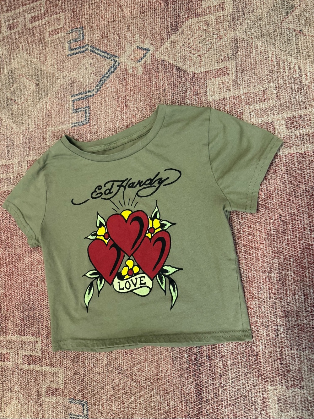 Ed hardy love heart cropped baby tee in olive green size medium like new